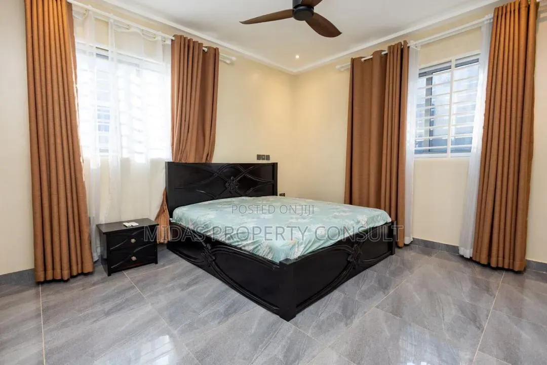 3bdrm House in Ayi Mensah, Ga East Municipal for sale