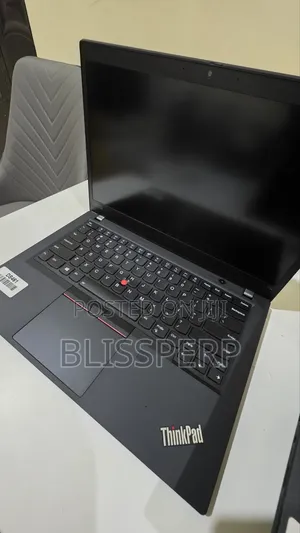 Laptop Lenovo ThinkPad T14s Gen 1 16GB Intel Core i5 SSD 256GB