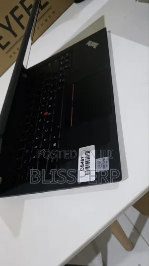 Laptop Lenovo ThinkPad T14s Gen 1 16GB Intel Core i5 SSD 256GB
