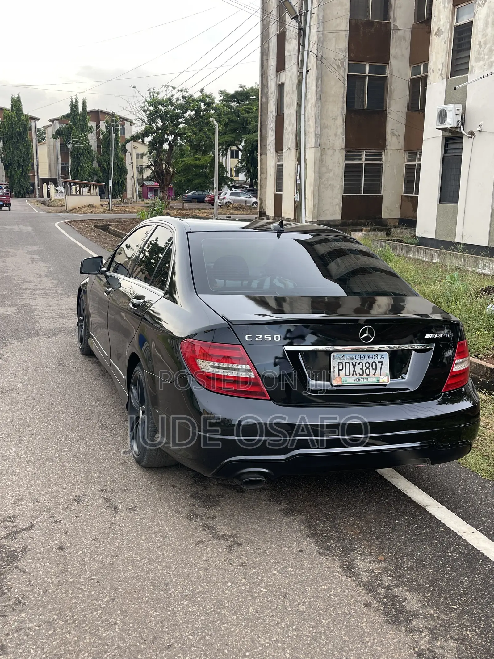 Mercedes-Benz C250 2013 Black