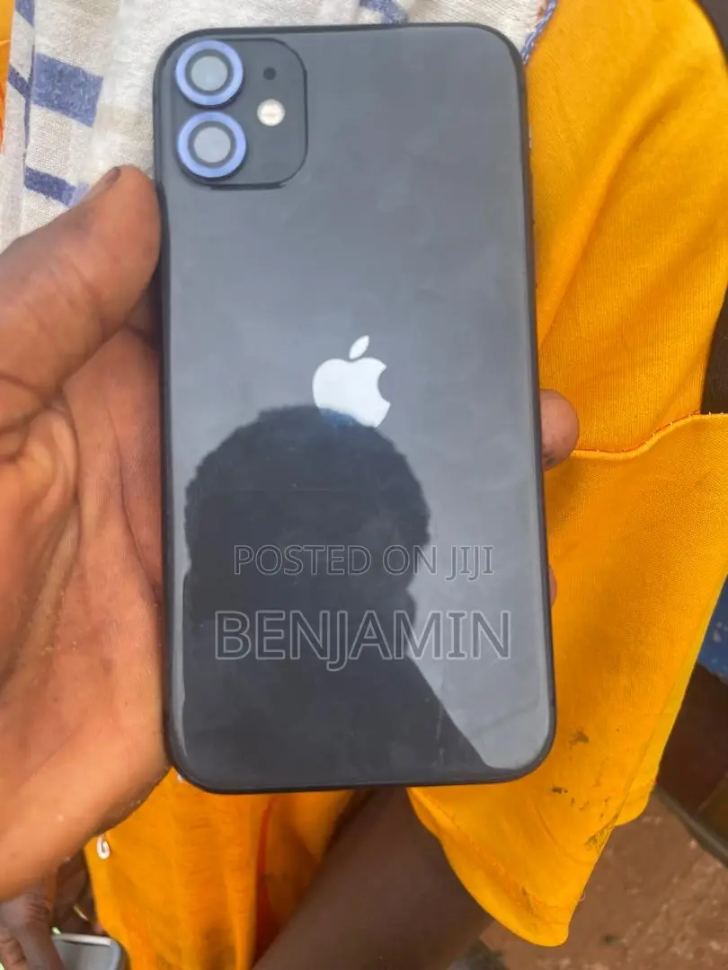 Apple iPhone 11 64 GB Black