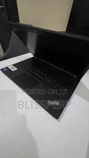 Laptop Lenovo ThinkPad T14s Gen 2 16GB Intel Core i5 SSD 256GB