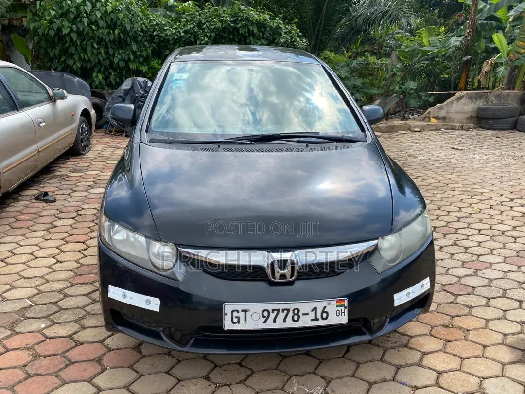 Honda Civic 1.8 5 Door Automatic 2010 Black