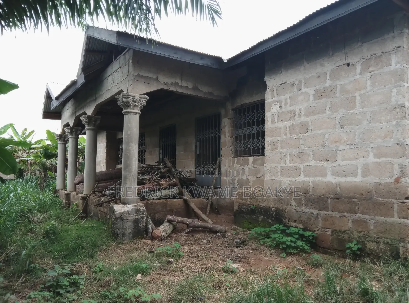 4bdrm House in Brother K Estate, Kumasi Metropolitan for sale