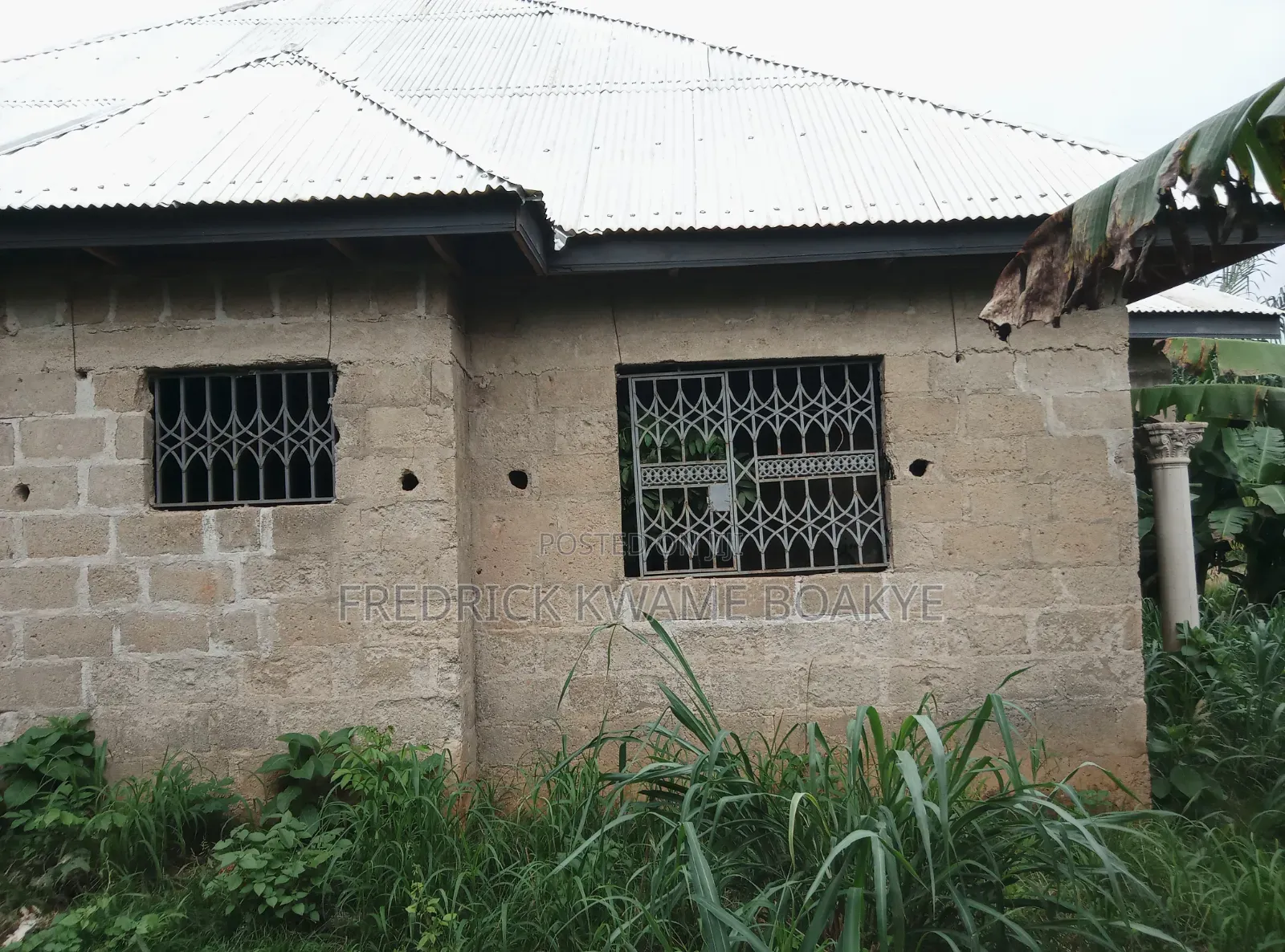 4bdrm House in Brother K Estate, Kumasi Metropolitan for sale