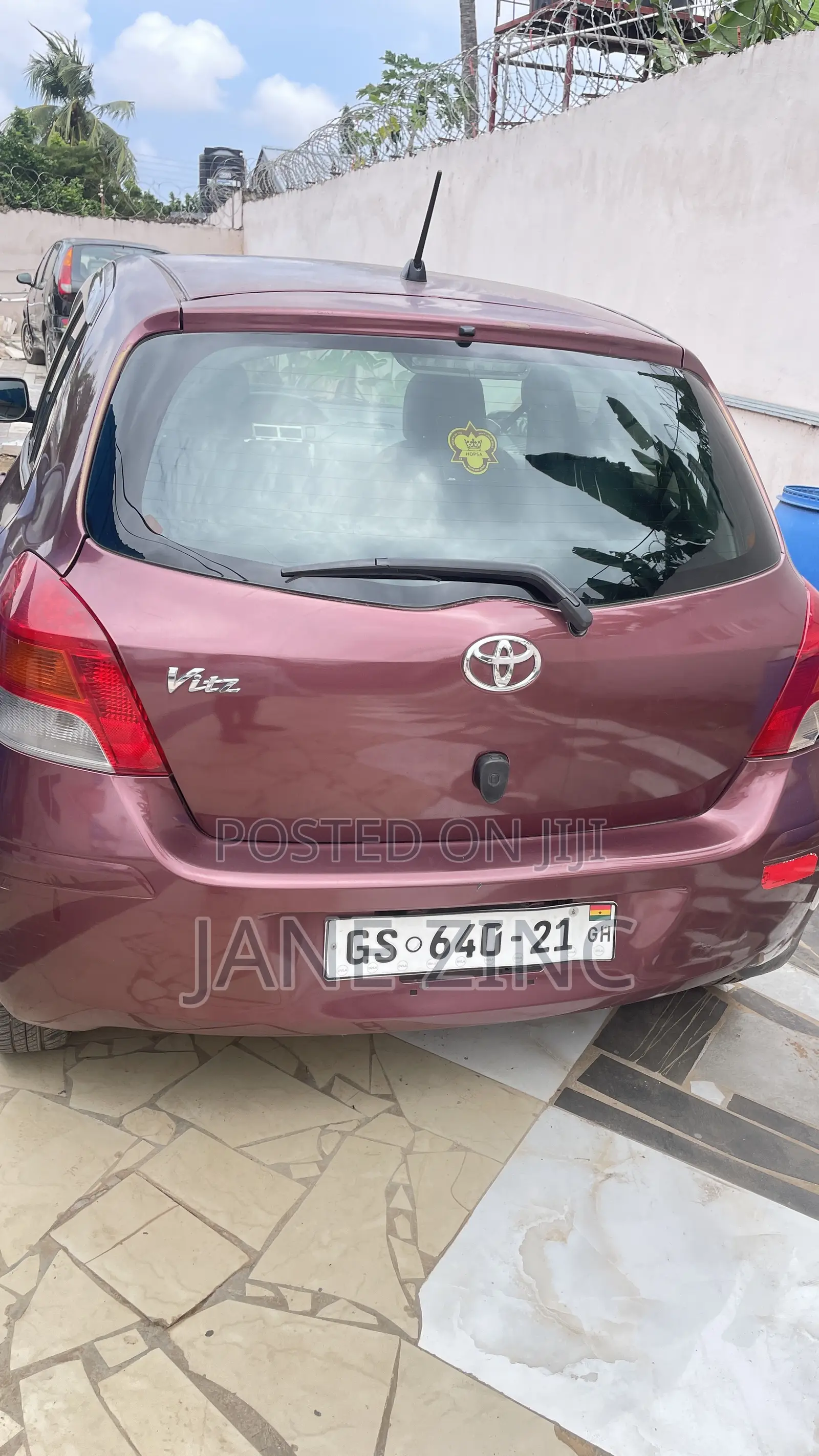 Toyota Vitz 1.0 FWD 5dr 2009 Burgundy
