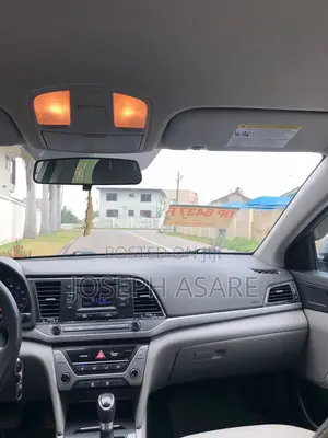 Hyundai Elantra 2017