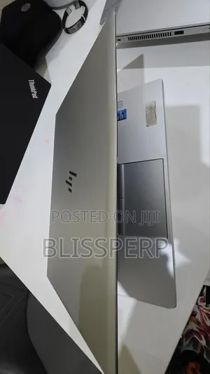 Laptop HP EliteBook 840 G8 16GB Intel Core i7 SSD 512GB