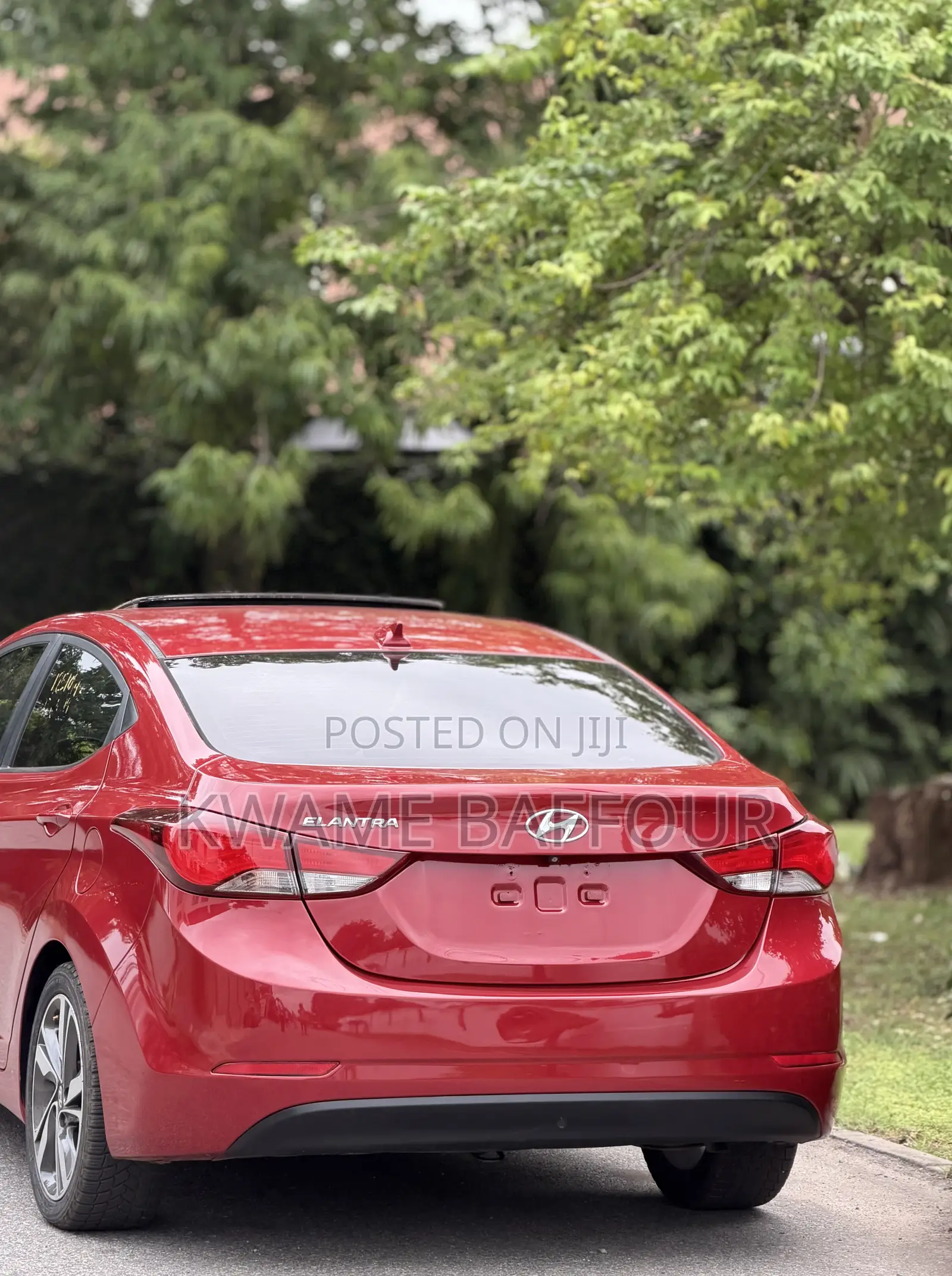 Hyundai Elantra 2016 Red