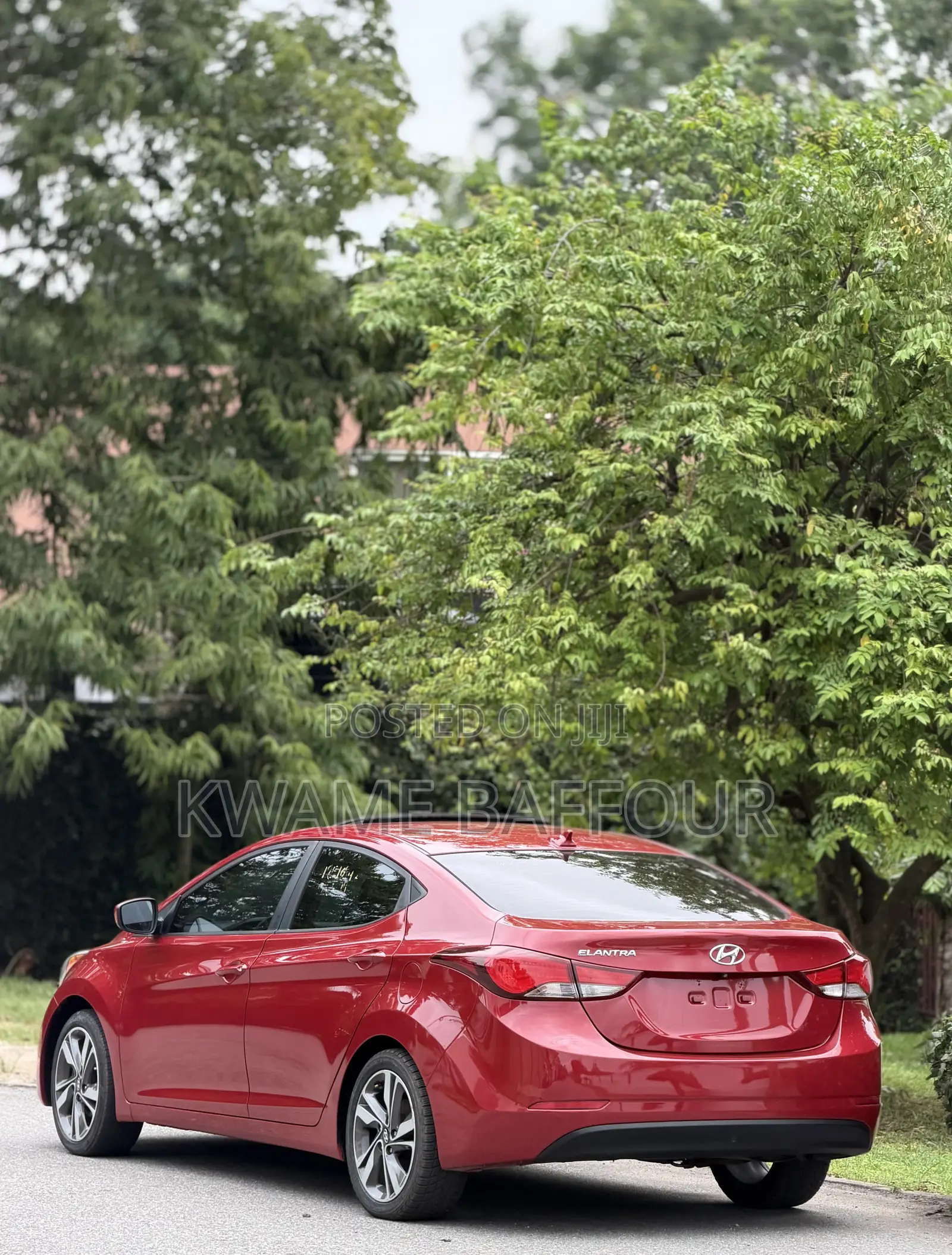 Hyundai Elantra 2016 Red