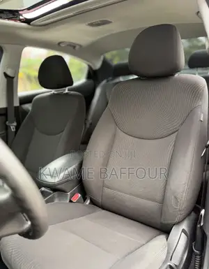 Hyundai Elantra 2016 Red