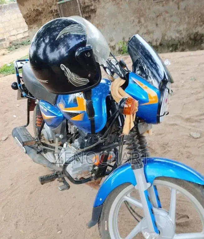 Bajaj Boxer 125 2025 Blue