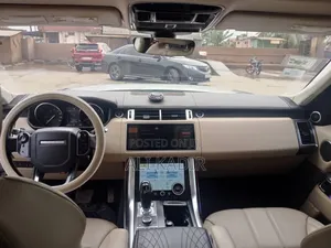 Land Rover Range Rover 2017 White