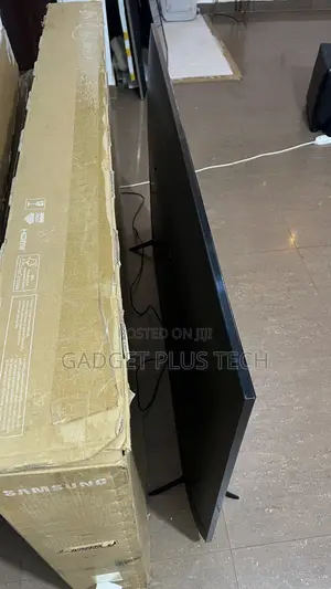 2023/24 65” Samsung Crystal UHD Smart TV (New With Box)