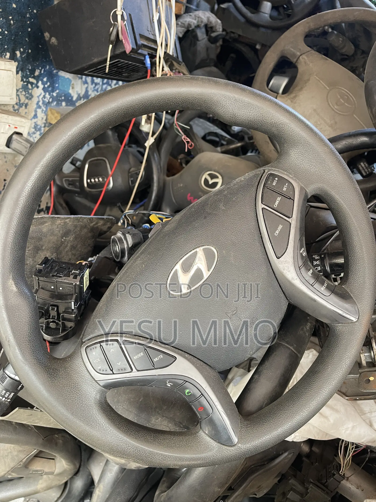 Hyundai Elantra 2013 Steering