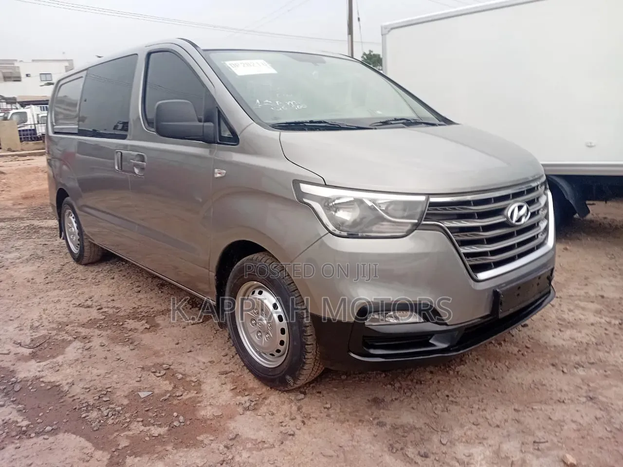 Hyundai H200 2021 Gray