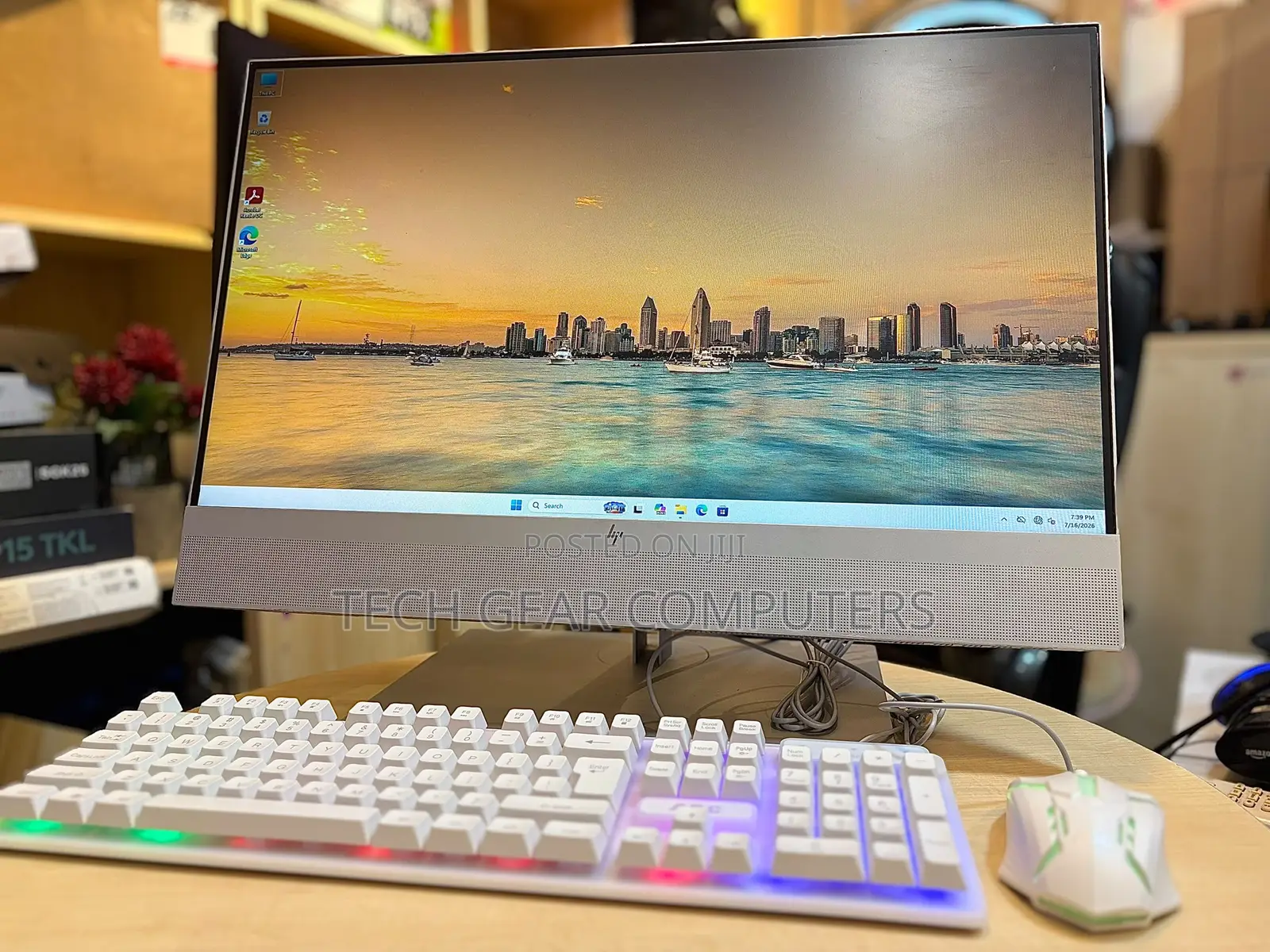 Desktop Computer HP EliteOne 800 G3 16GB Intel Core i7 SSD 512GB