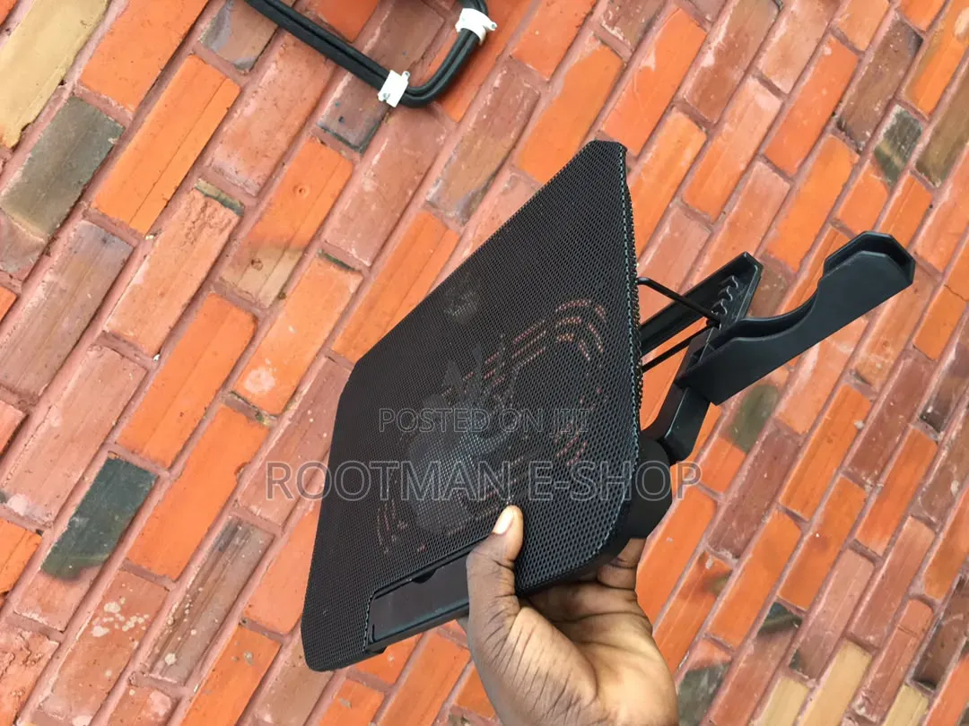Ergonomic One Fan Cooling Pad (Upto 17inches)