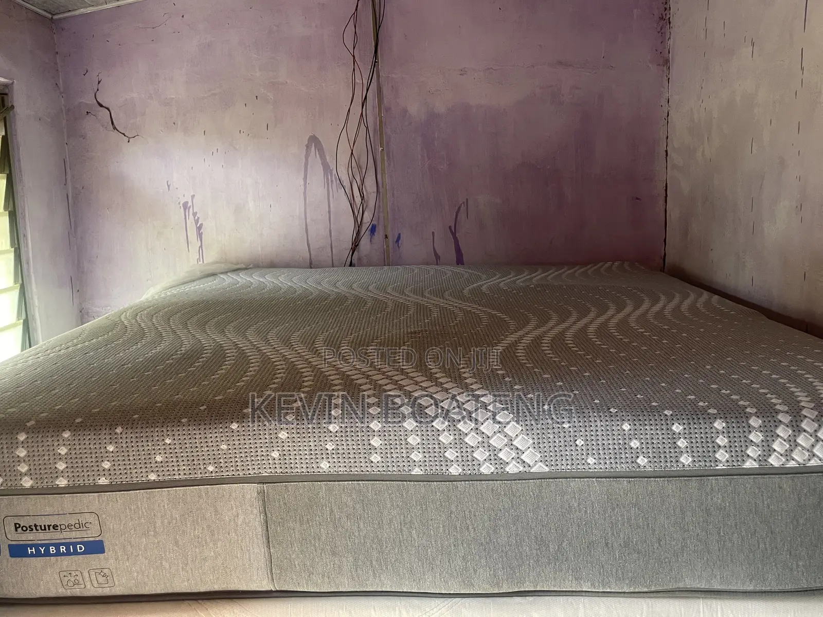 Sealy Posturepedic Hybrid Beds(king) 76/80 14inches
