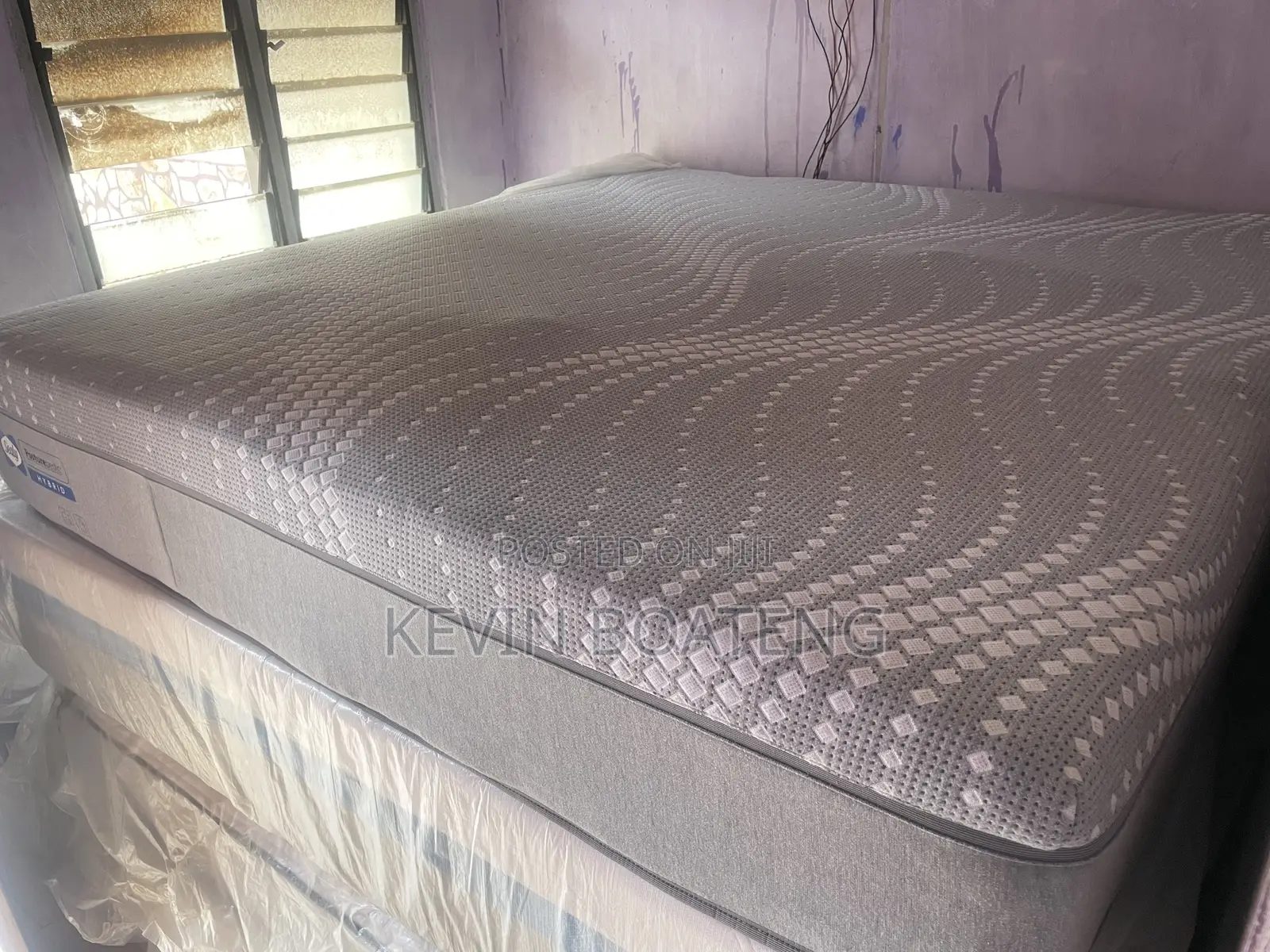 Sealy Posturepedic Hybrid Beds(king) 76/80 14inches