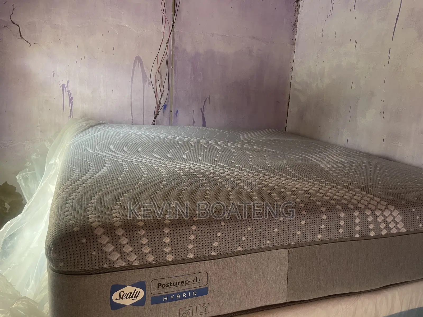 Sealy Posturepedic Hybrid Beds(king) 76/80 14inches
