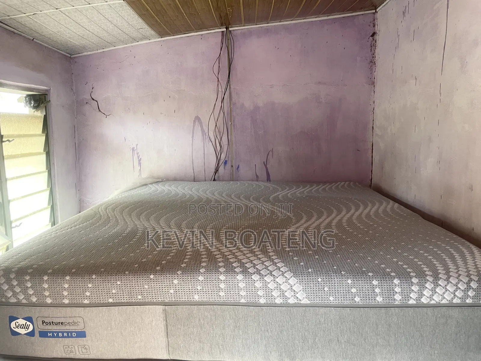 Sealy Posturepedic Hybrid Beds(king) 76/80 14inches