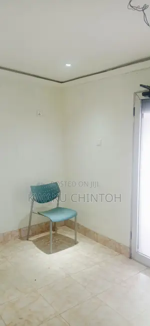 Office Space for Rent at Kokomlemle