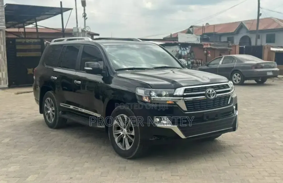 Toyota Land Cruiser 2013 Matt Black
