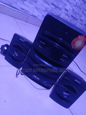 Bluetooth and Radio Speakers Available for a Cool Price