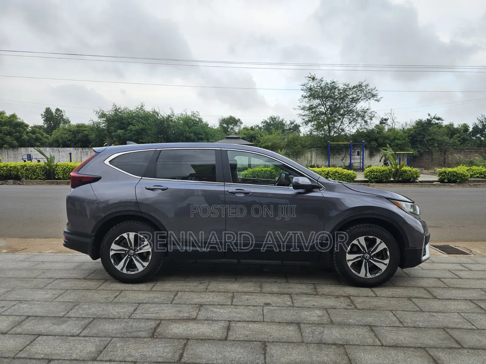 Honda CR-V LX AWD 2020 Gray