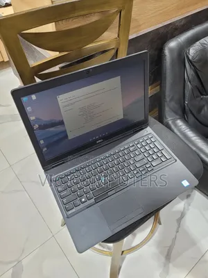 Laptop Dell Latitude 15 5580 8GB Intel Core i5 SSD 256GB
