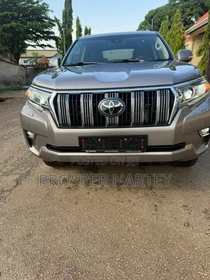 Toyota Land Cruiser Prado 2021 Gray