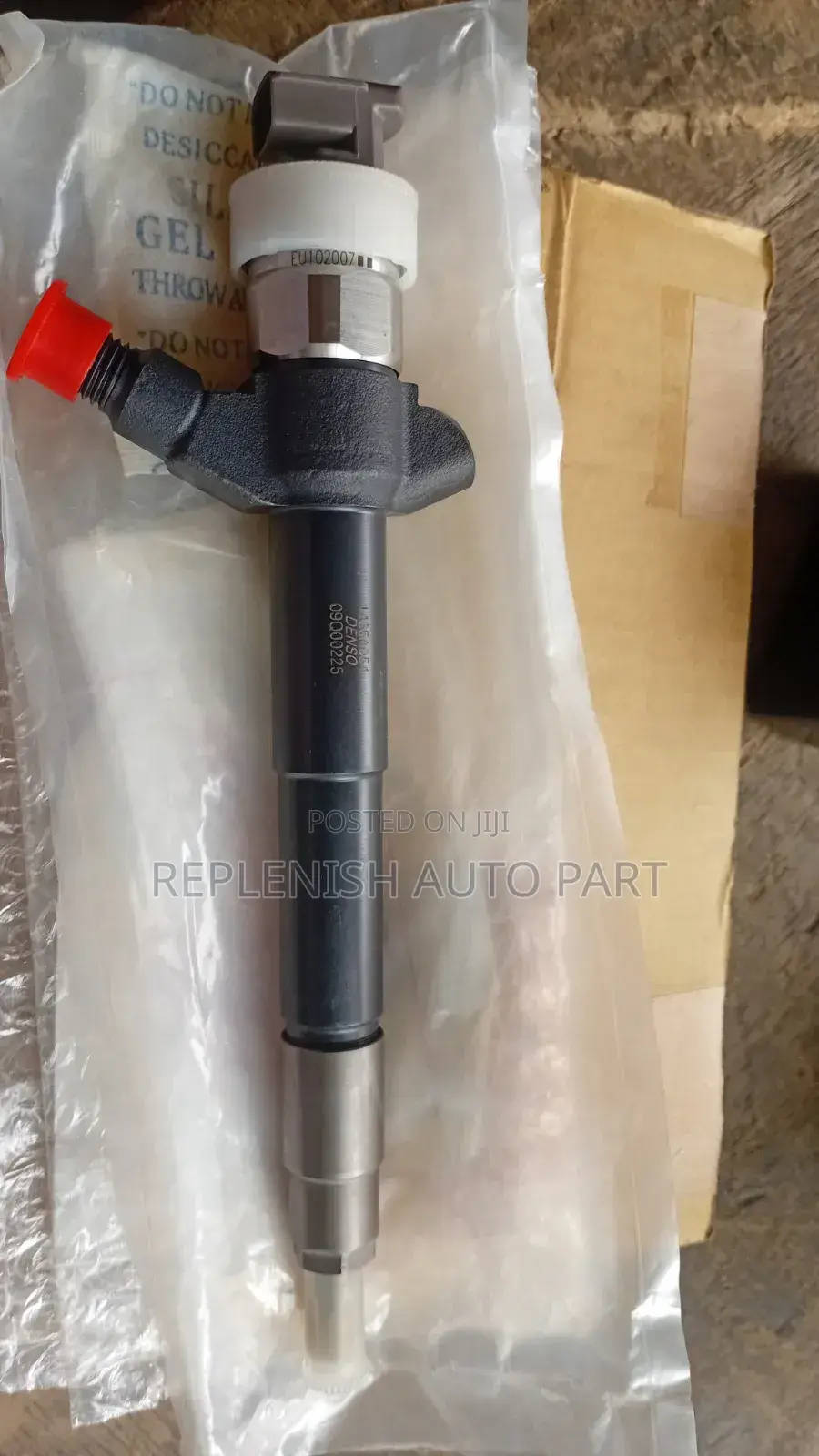 Original Denso Fuel Injector 4 Mitsubishi Pajero Wit 4m40,4m41 Engine