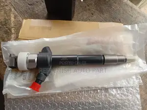 Original Denso Fuel Injector 4 Mitsubishi Pajero Wit 4m40,4m41 Engine