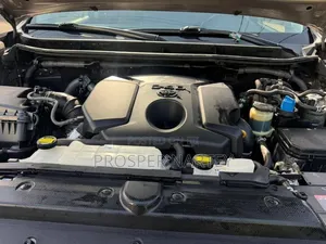 Toyota Land Cruiser Prado 2021 Gray
