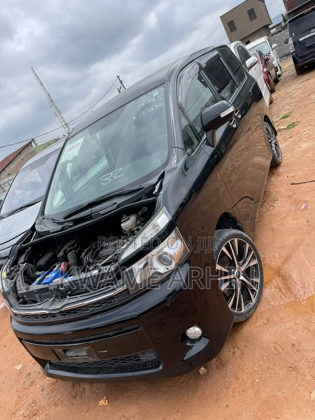 Toyota Voxy X L Edition 2WD 8-Seater 2013 Black