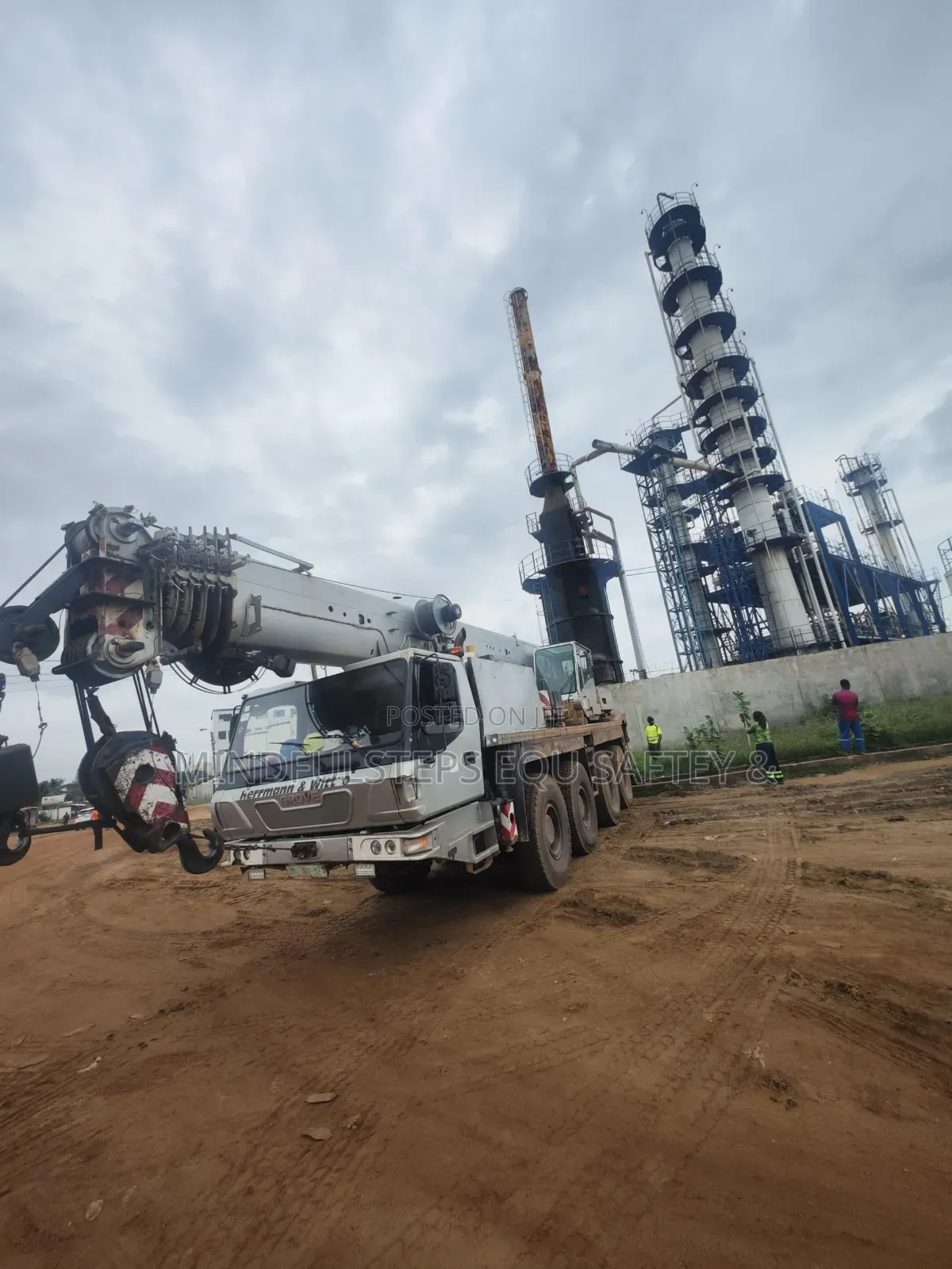 90 Mobile Crane for Rentals
