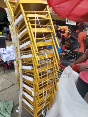 Chiavari Chairs