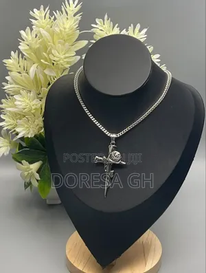 Men’S Silver Necklace With Pendant–Silver Chain for Men in Accra,Ghana