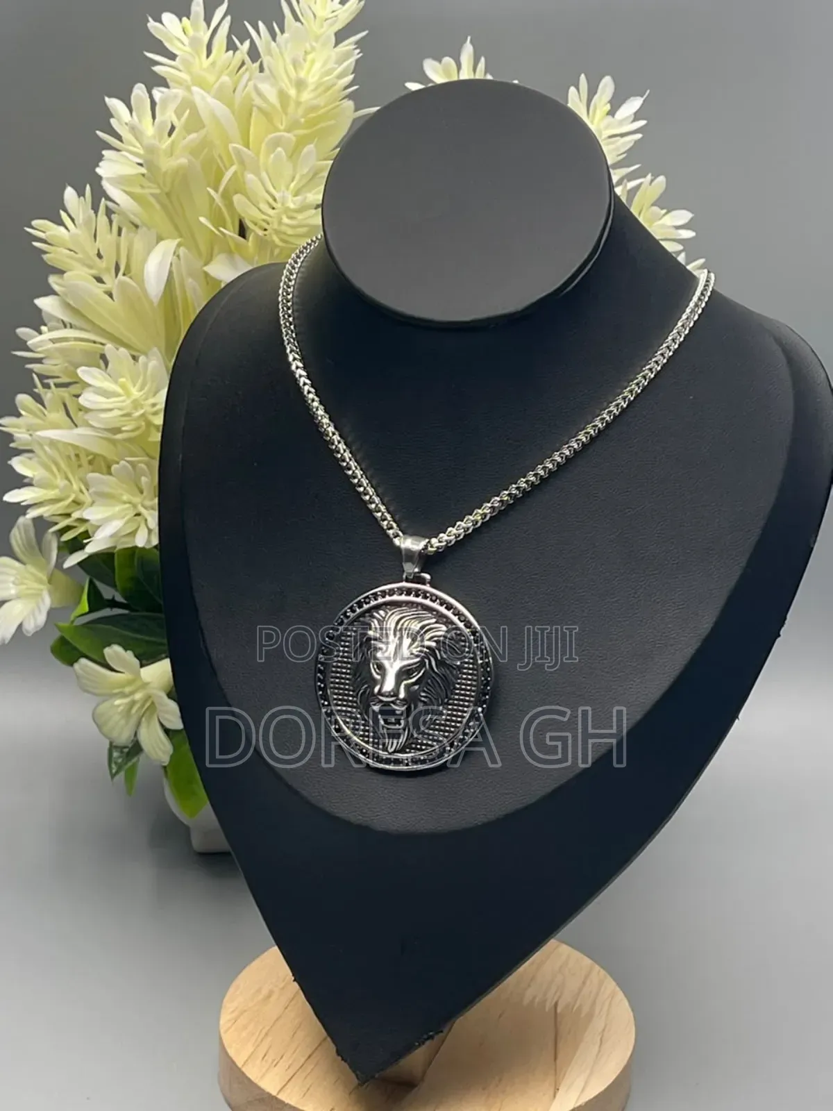 Men’S Silver Necklace With Pendant–Silver Chain for Men in Accra,Ghana