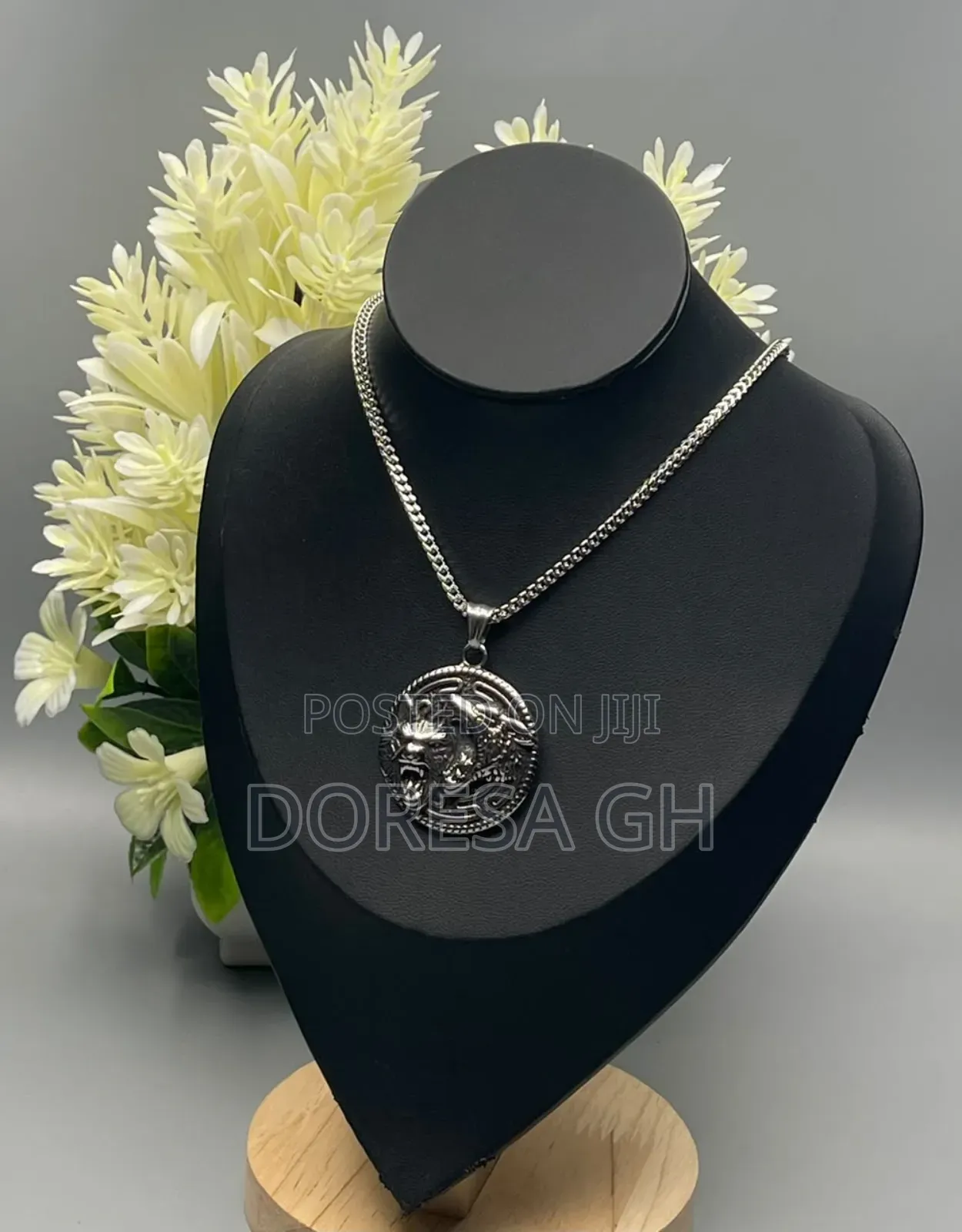 Men’S Silver Necklace With Pendant–Silver Chain for Men in Accra,Ghana