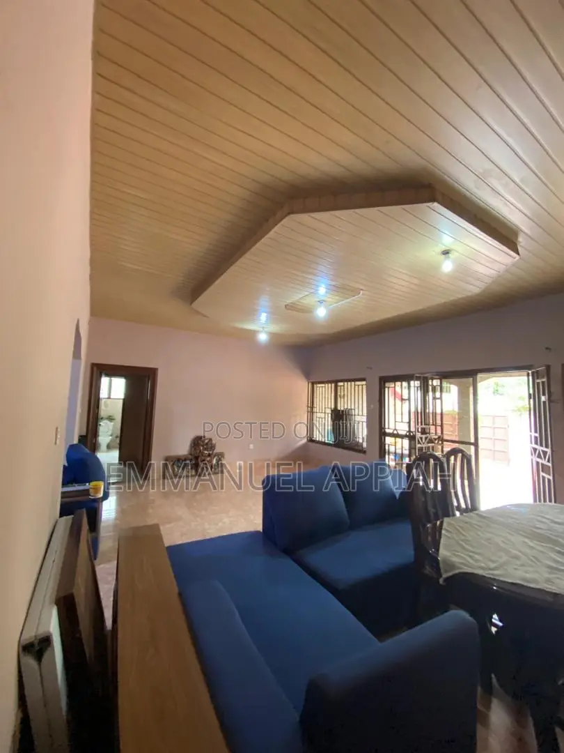 4bdrm House in Achimota Mile 7 for rent