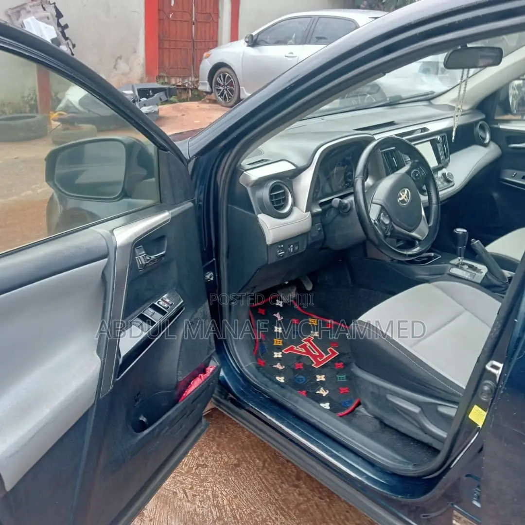 Toyota RAV4 2018