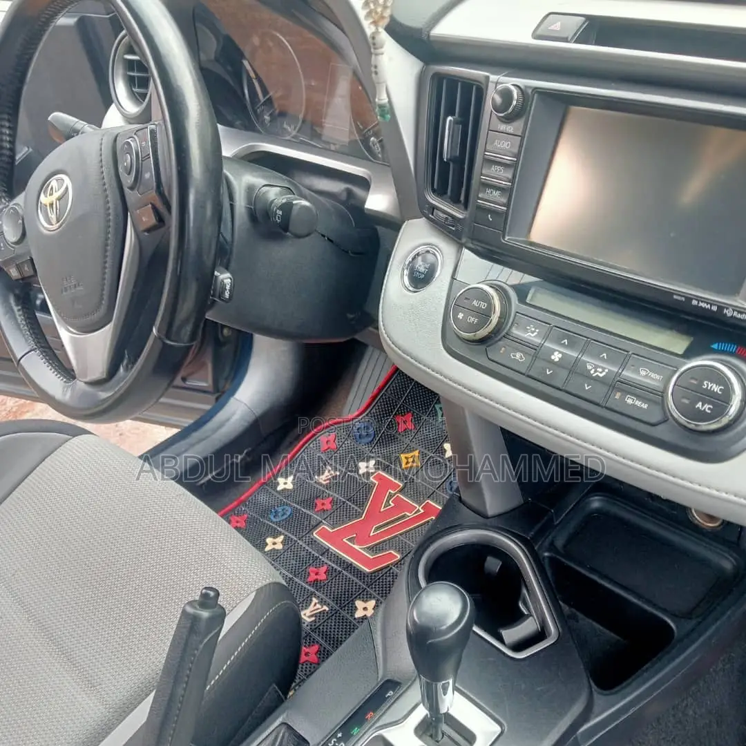Toyota RAV4 2018