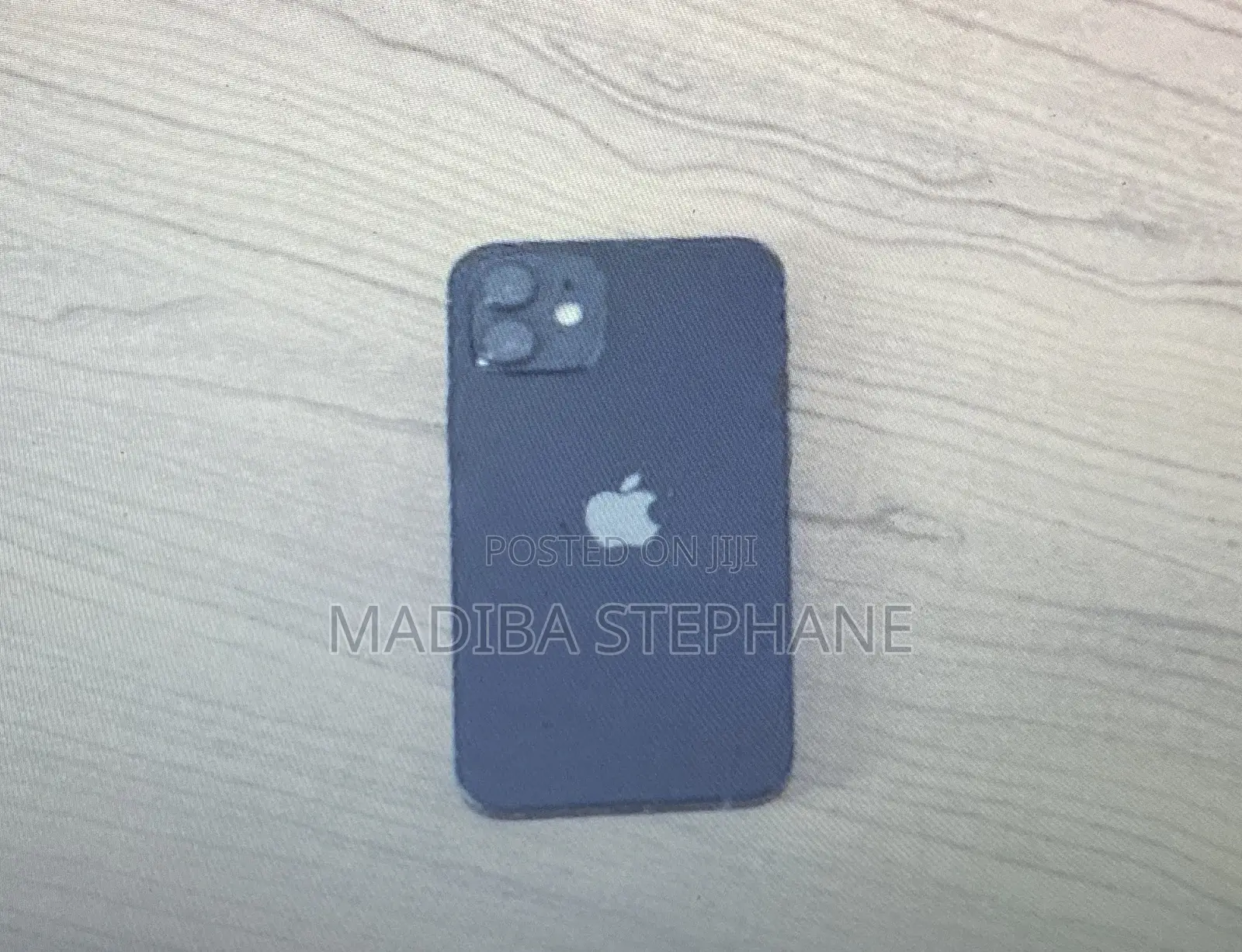 Apple iPhone 12 64 GB Black