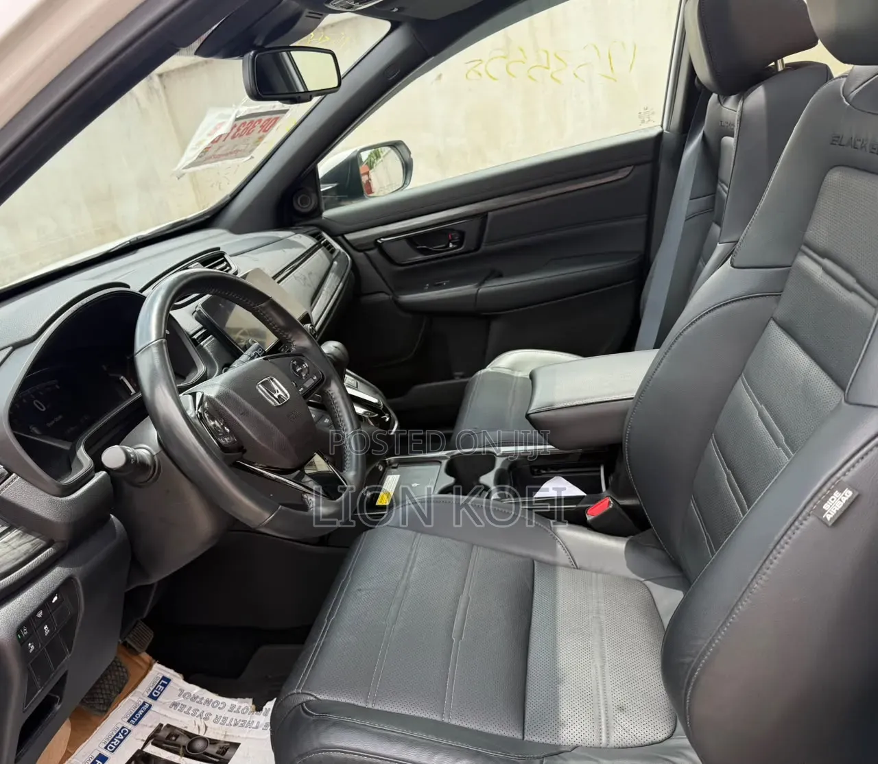 Honda CR-V 2021 White