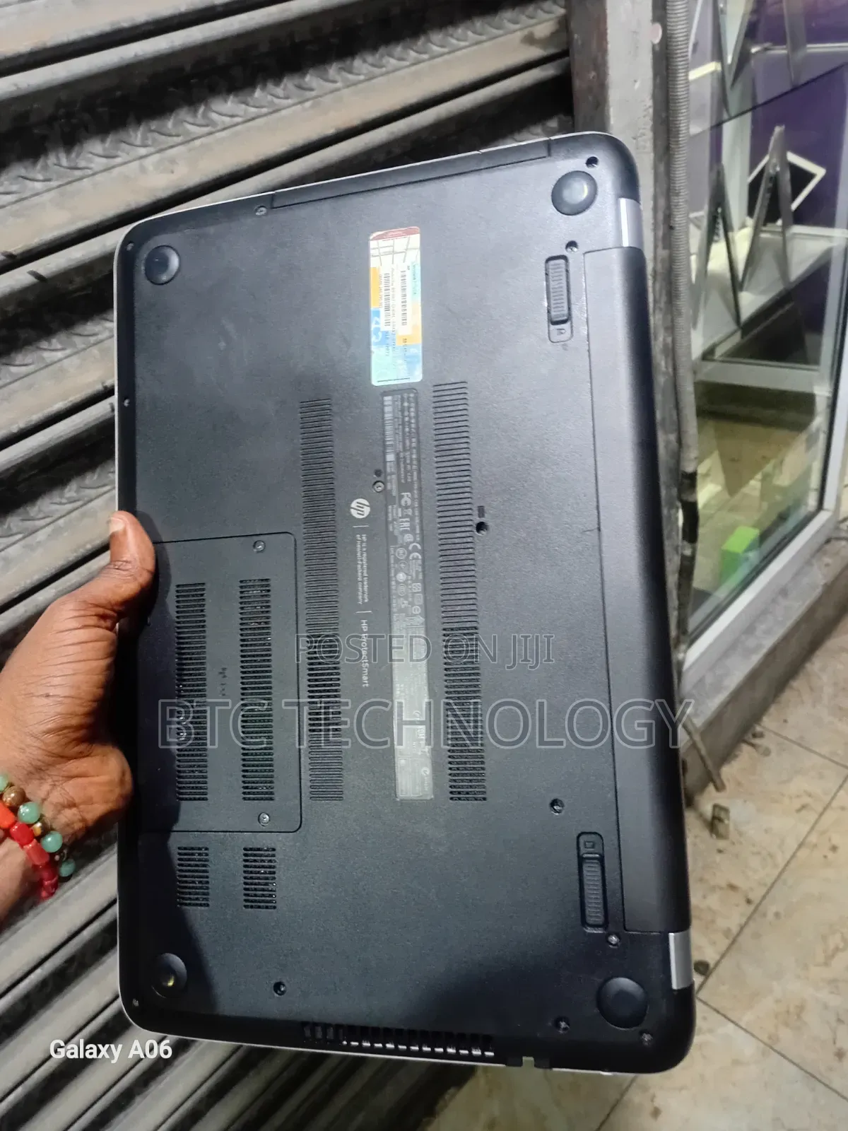 Laptop HP Pavilion 15 8GB Intel Core i5 HDD+SSD 500GB