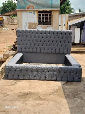 Queen Size Sleigh Bed