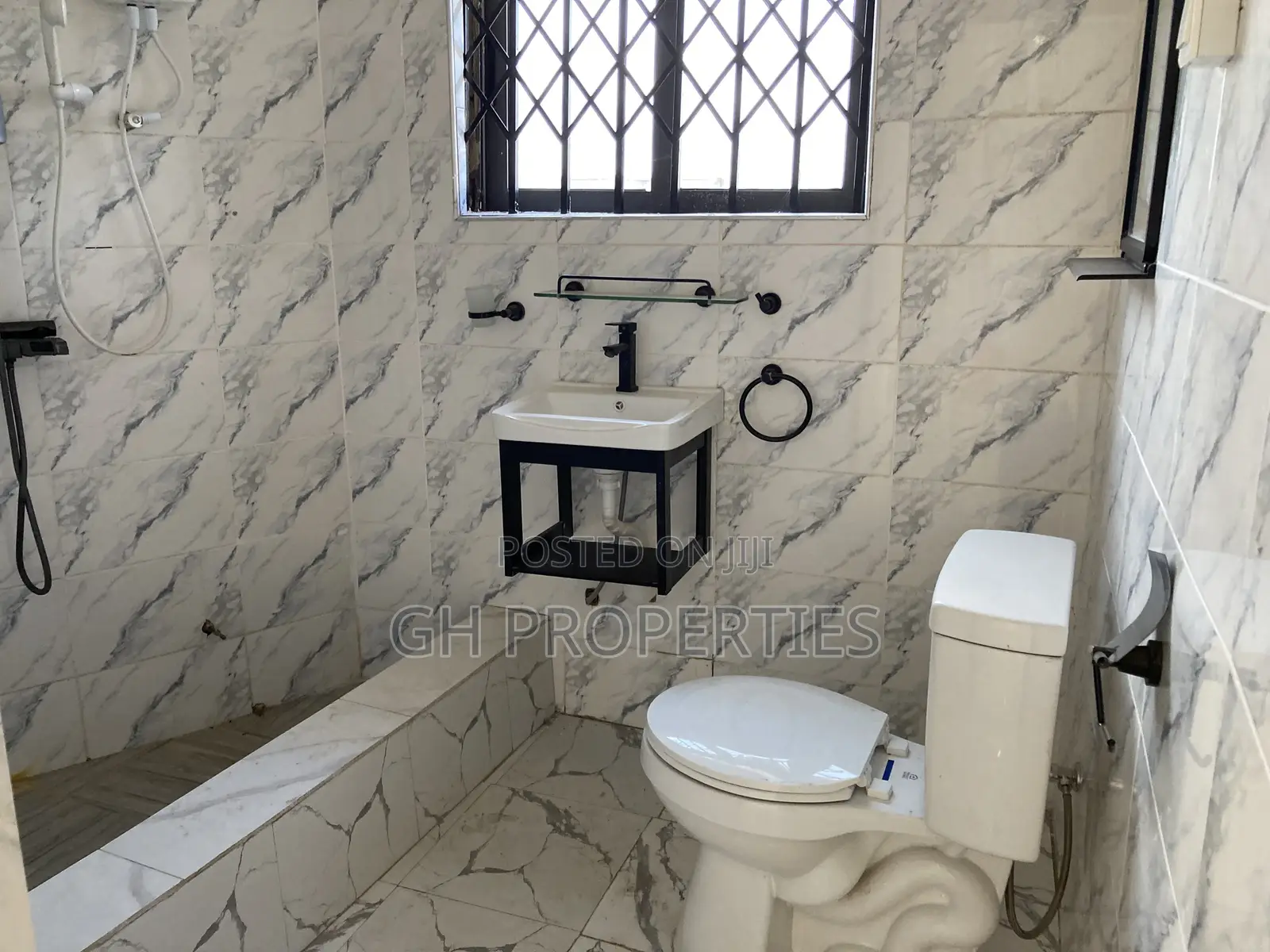 2bdrm Apartment in Aboabo., Kumasi Metropolitan for rent