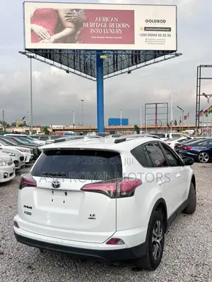 Toyota RAV4 LE AWD (2.5L 4cyl 6A) 2016 White